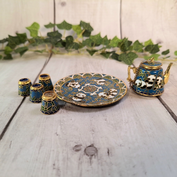 Vintage Cloisonne Mini Panda Tea Set - Blue and Gold - Picture 4 of 6